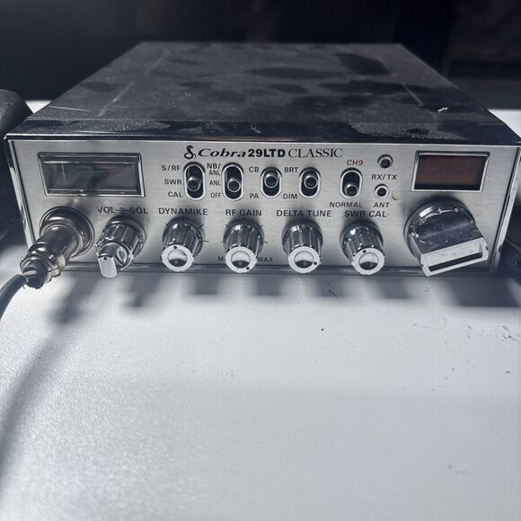 Cobra 29 LTD Classic AM/FM Professional CB Radio - Easy to Operate, Black - Picture 2 of 9